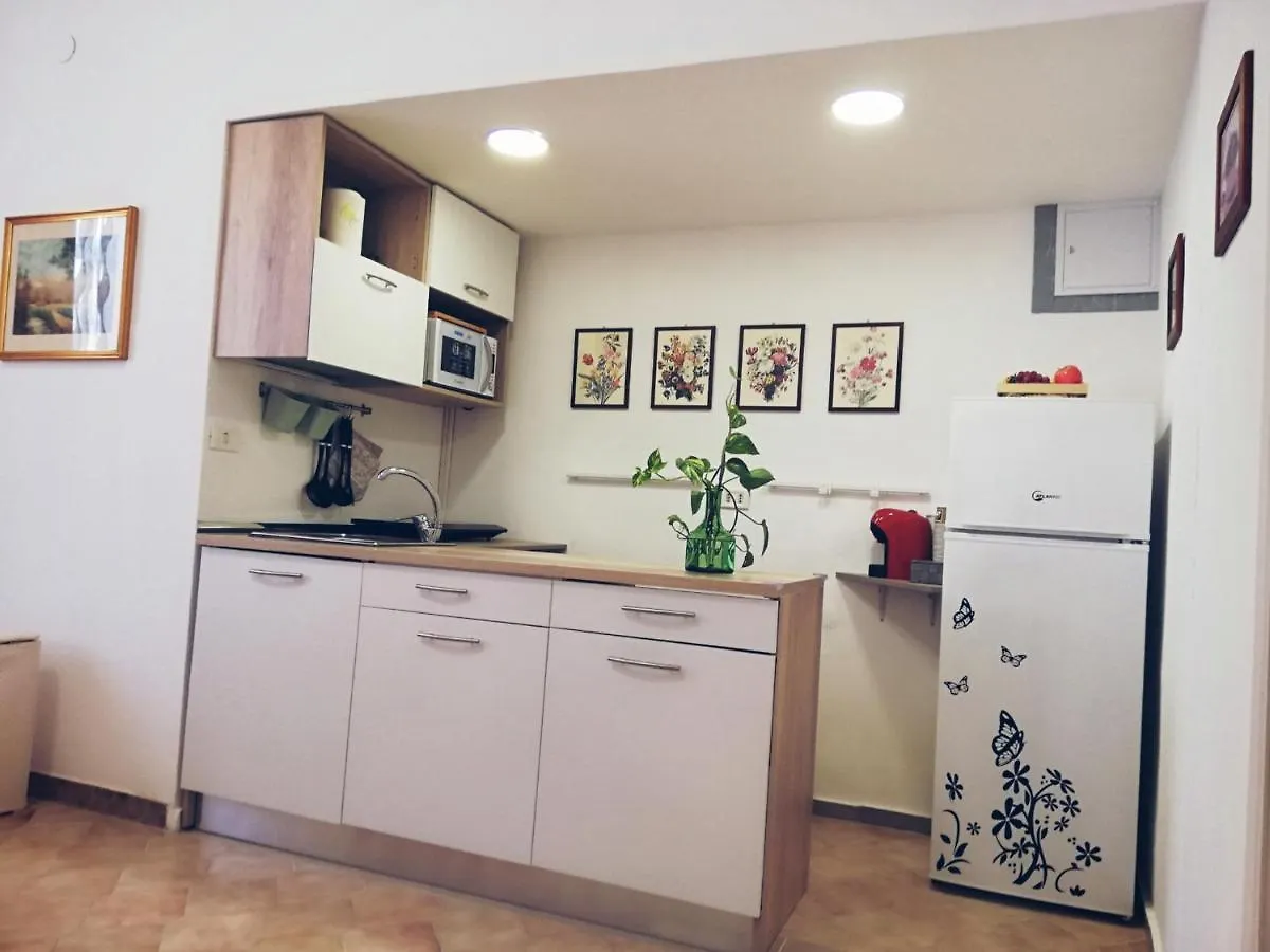 فيلا Palazzo Manfredi 37 باري إيطاليا